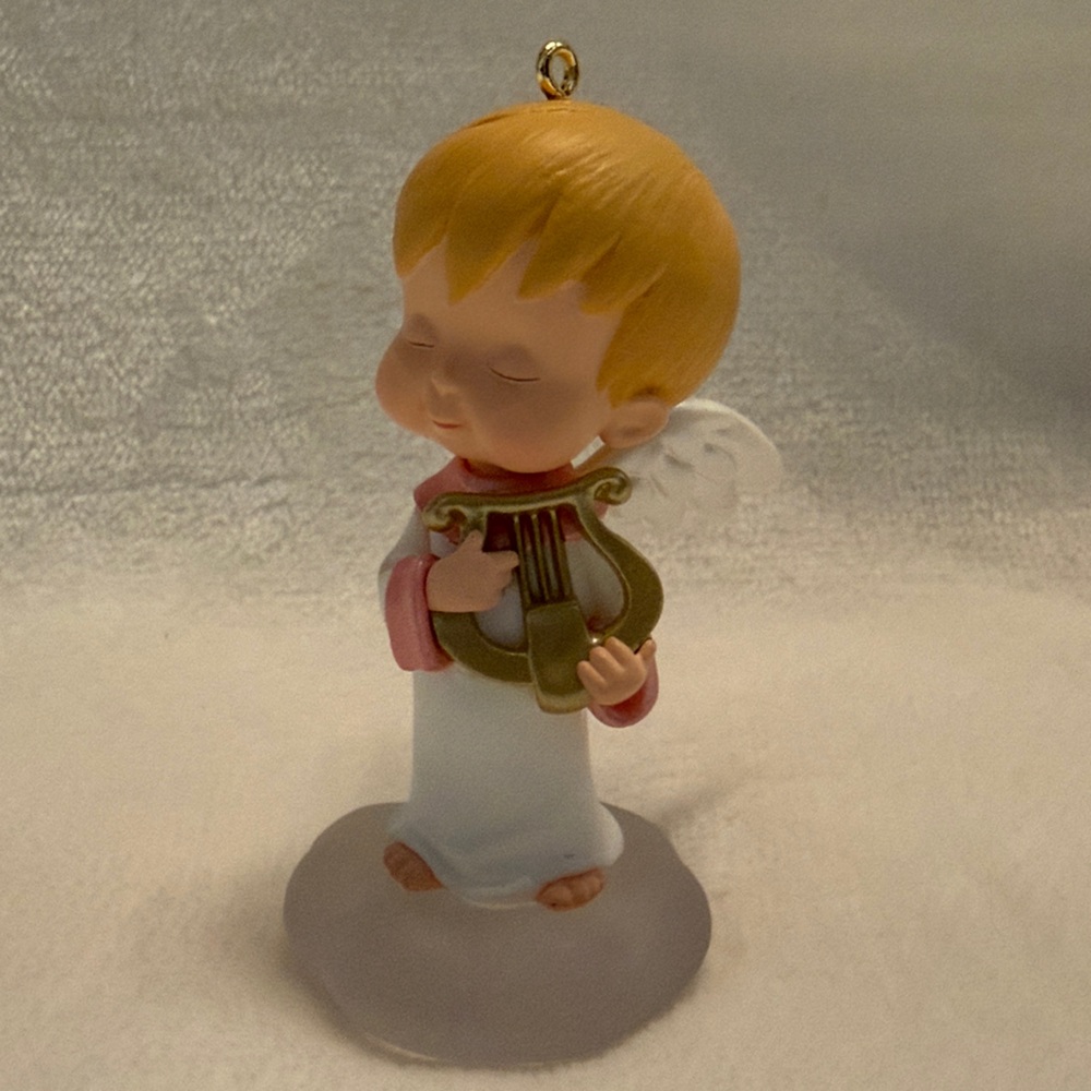 Hallmark Mary’s Angels - Chrysantha